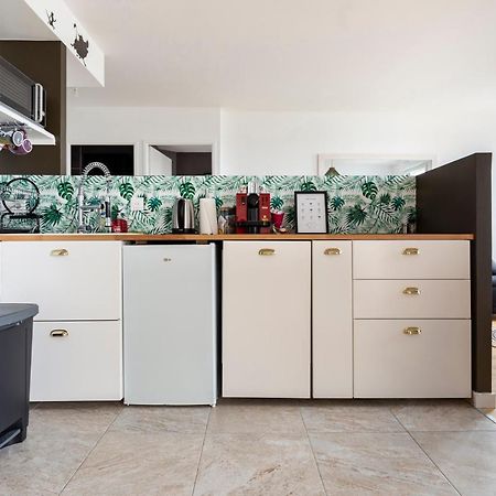 شيسي The Lion'S Suite: A Full Flat Near Disneyland. المظهر الخارجي الصورة